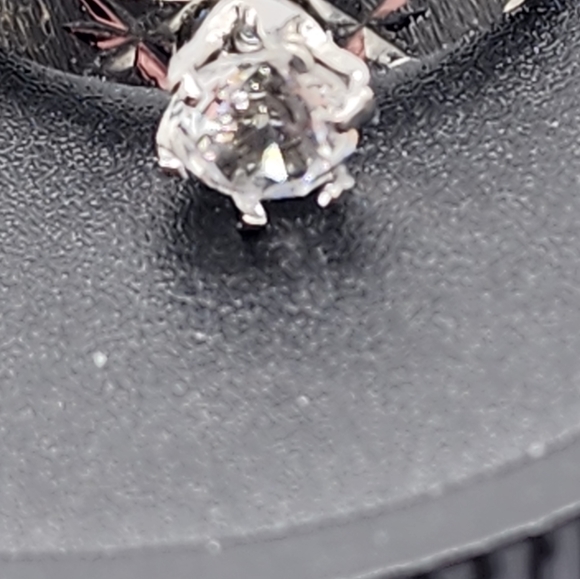 14k, platinum and rhodium diamond ring - Picture 9 of 10